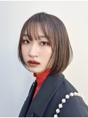 シアーカラーワンカール外はねショートボブ