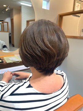 アンドワン(ANDONE) 大人上品ショート♪