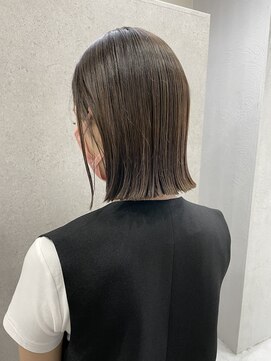 ヌーヴェル(nouvelle) 切りっぱなしボブ×こっくりブラウン
