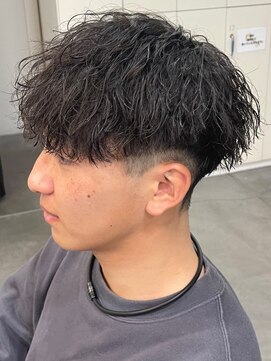 バース バイ ハピネス(BIRTH by happiness) 奈良men's癖を打ち消す緩め縦落ちツイストスパイラルパーマ