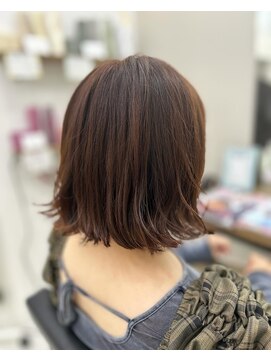 ヘアースタジオココルッチ(hair studio CoCo-Rucchi) ボブ×マルーンピンク