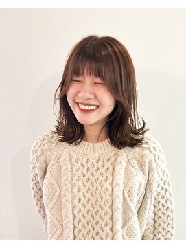 オアズヘアービィグラッド(ORe'S HAIR BE GLaD) レイヤーカット【新潟/顔まわりカット/透明感カラー】