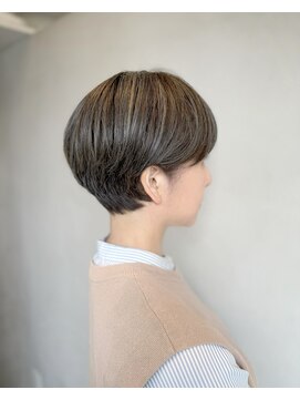 ラトリエコンタン(L´atelier Content) 【LateliercontentMIHO】白髪ぼかしのマッシュショート