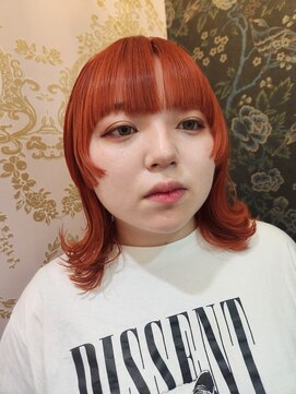 レヴェヘア rever hair 外ハネウルフヘア