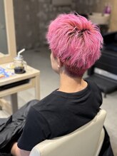 ヘア クリエイト オフィス ワンツーファイブ(Hair Create Office 125) 目立っていくぞピンク！