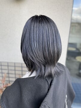 オウルヘアー(Owl hair) ナチュラルウルフ/ダークトーンのブルーグレー