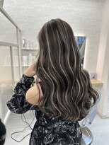 ユアーズヘア 東新宿店(youres hair) 【浮いたハイライトを修正】統一感のある美髪へ