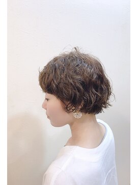 エッセンス ふんわり韓国マッシュショートスタイル♪