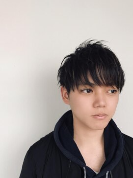 ブリッツ レボ(BLITZ-REVO) 黒髪マッシュ【柏/柏駅】