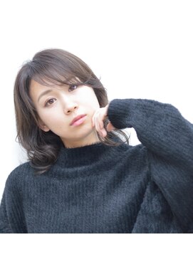 フィルム(FiLMs) 【FiLMs春夏スタイリスト鳥岡 早貴】レイヤーボブ