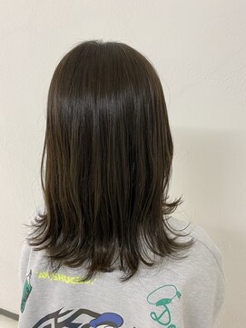 アングゥ ウル(ungu ul) 大人グレージュ