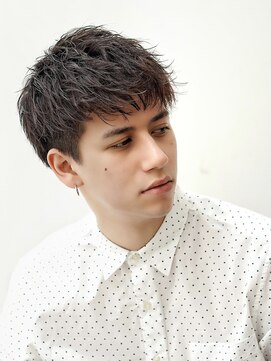 アルファ 新宿(alpha) サーフカール/ 刈り上げセンターパート/ブルーブラック[新宿駅]