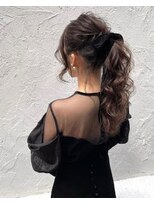 アイユー(ii+U)&nbsp;ポニーテール　アレンジ　アップスタイル　結婚式