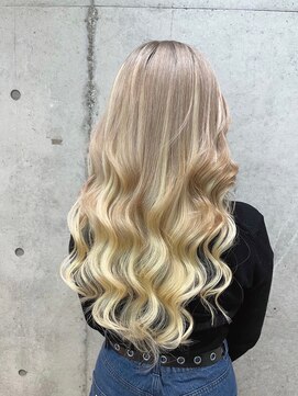 ミラシィ 成田(Mirashy) グラデーションカラー×ホワイトブロンドカラー[成田駅]