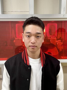 メリケンバーバーショップ トーキョー(MERICAN BARBERSHOP TYO) BURG 【ベリーショート/1.5ミリフェード】