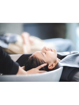 毎日頑張っている自分にご褒美♪頭皮から髪を美しく＊頭皮と髪を健康にしてくれる贅沢スパ♪