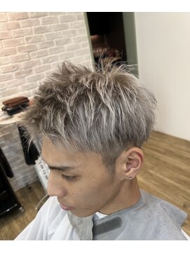 アナヘアー(ANNAHAIR) ▼メンズ短髪ハイトーン▼