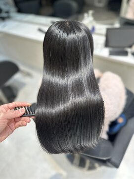 LAPISUTA 門前仲町 TOKIO【髪質改善美容院LAPISUTA門前仲町】