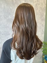 ザ ラブズ ラフズ ヘアー 本店(the loves laughs hair) ヘーゼルブラウンの抜け感ロング/透明感カラー/ウェーブ