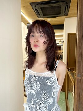 ブリンク(blink) レイヤーミディアム顔まわりレイヤーピンクブラウン