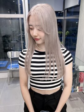 ソル バロール 表参道(SOL .valor) ホワイトベージュ×ケアブリーチ×ハイトーンカラー