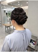 上品な大人アップシニヨンで華やかに♪