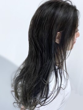 モリオフロムロンドン 泉南店(morio FROM LONDON) ヘルシーグレージュカラー×外国人風ハイライト♪