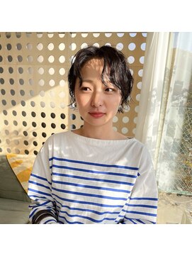 シー(SEE.) solid perm～ゆるめ～