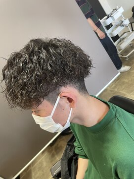バーバーショップ ノア(BARBERSHOP NOA) ぐりぐりパーマ