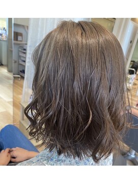 アクイスオバタ(AQICE obata) グレージュ