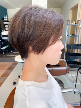 エイト(eight) ハンサムショートボブ