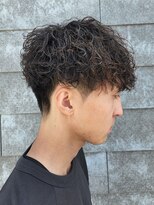 ニアウ 伊勢崎連取店(Niau)&nbsp;メンズ刈り上げショートマッシュ波巻きツイストスパイラルパーマ