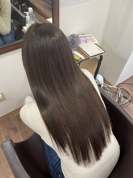 ニーナ ヴィジョン(NINA visioN) 艶ロング