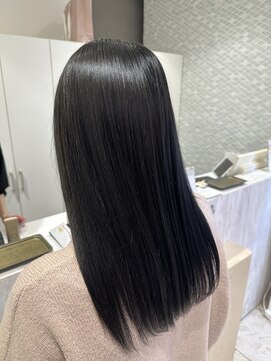 ケンジ 平塚 アネッタ(KENJE annetta) 艶髪ストレート　髪質改善カラー　髪質改善トリートメント