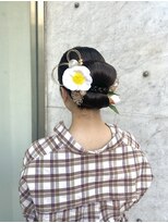 ミラ(Mila)&nbsp;成人式卒業式ヘア＊着物タイトアレンジ/袴.振袖