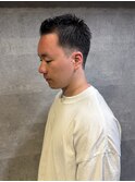 女性ウケ満点　ビジネスにも強いテーパーフェード