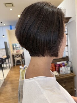 ビーバイシージャストビューティー(B by C just beauty) ボブ×白髪ぼかしハイライト