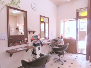 美容室 ラシュシュ(La chou chou)の写真/プライベートな癒されるくつろぎ空間♪お悩みやご要望をしっかり汲み取り"なりたい"スタイルへと導きます―