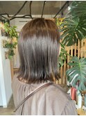 外ハネボブくすみカラー