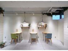 アンフェイス(ann FACE)の雰囲気(カウンセリング専用ブースでお悩み解決を大切にしています。)