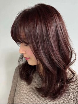 レリーノーブル 西宮北口(RelyNoble) 内巻きミディアム×大人ピンクで上品ツヤ髪[西宮北口]