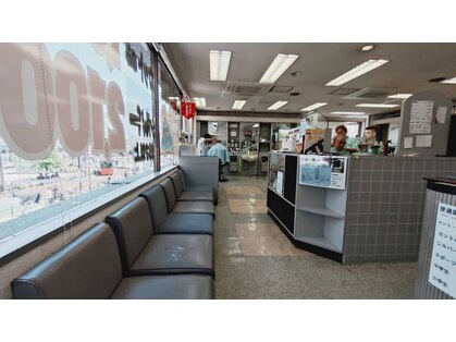 理髪一番 大塚店の写真