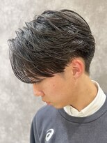 デプト(DEPT.)&nbsp;ニュアンスパーマツーブロックかきあげセンターパート佐賀眉毛