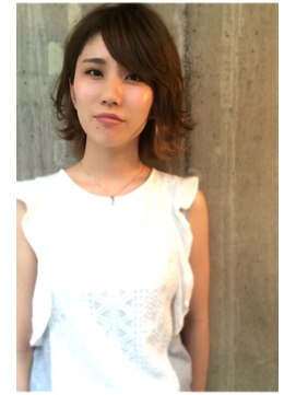 ラウンジ モリオ イケブクロ(Lounge MORIO Ikebukuro) 【morio池袋】こなれ感のある外ハネレイヤーボブ