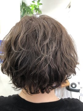 美容室 マザーズ ふんわりパーマ