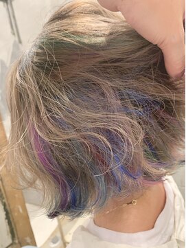 コキャン(COQUIN) ハイトーンボブ＋インナーユニコーン