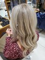 アンアンアヴェダ 沖縄ライカム店(anan aveda)&nbsp;ハイライトカラーもお任せください！相談しながら決めましょう