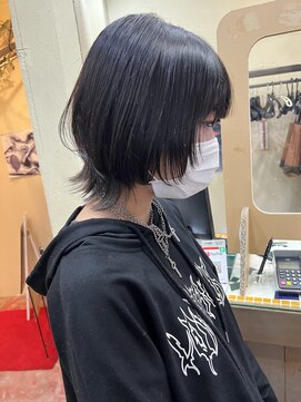 スミ(sumi) ウルフカット/長崎ウルフカット/ウルフヘア/20代30代40代◎岩田