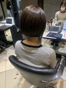 ジャパン ホンテン(JAPAN HONTEN) ぱっつんボブ