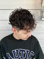 スタンドバーバー 柏(STAND BARBER)&nbsp;ダークアッシュ/アッシュブラック/カルマパーマ/ベリーショート